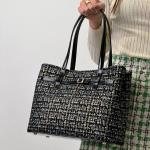 Сумка жіноча шкіряна чорна FM1085C