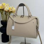 Сумка женская кожаная молочная FM1243B