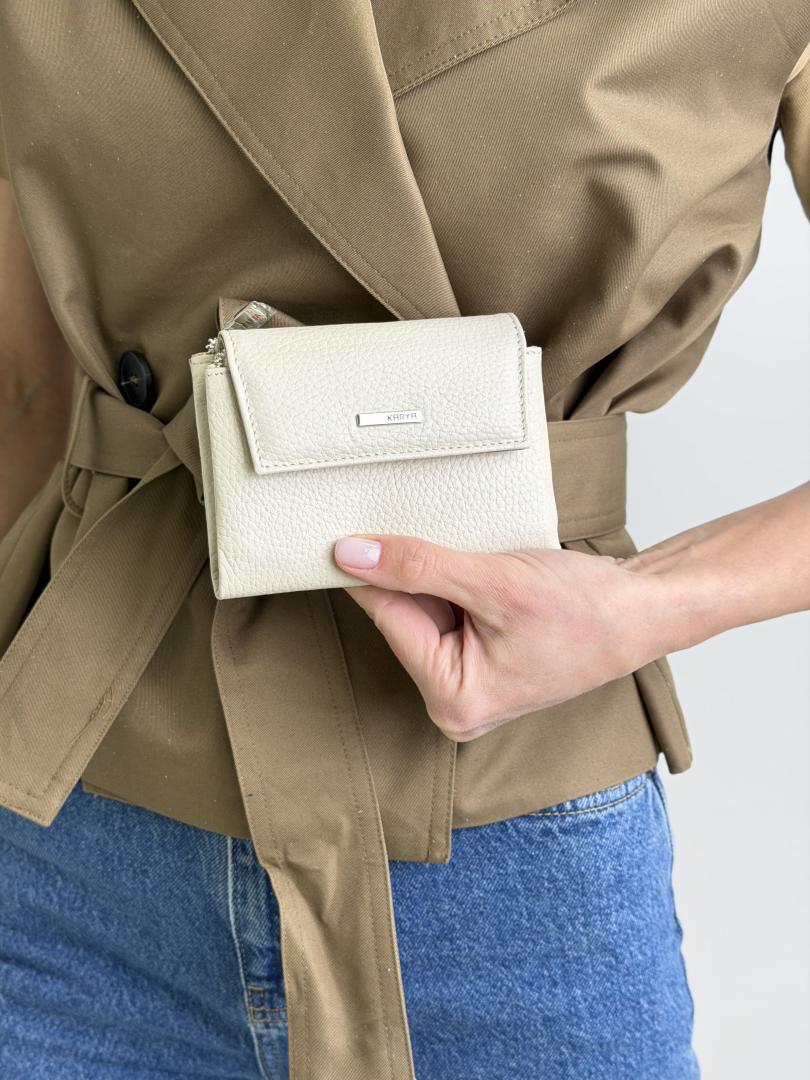 Кошелек женский кожаный молочный FM1265N