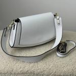 Сумка женская кожаная белая FM1398F