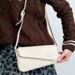 Сумка женская кожаная молочная FM1527D