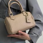 Сумка женская кожаная пудра FM1641J