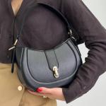 Сумка жіноча шкіряна чорна FM1680C