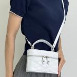 Сумка жіноча шкіряна біла FM1724A