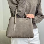 Сумка женская кожаная тауп FM1757B