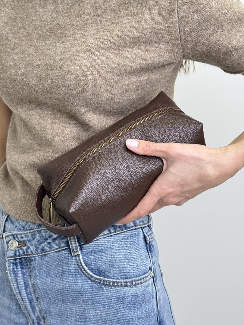 Косметичка кожаная женская шоколадная FM1785A