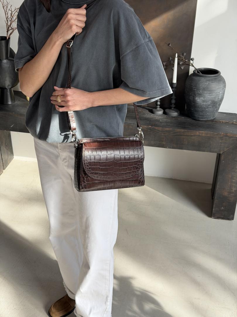 Сумка жіноча шкіряна шоколадна FM0973AG