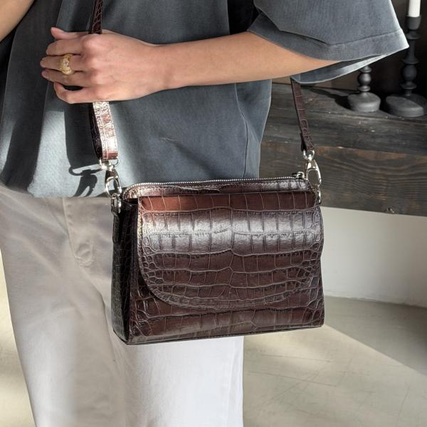 Сумка женская кожаная шоколадная FM0973AG