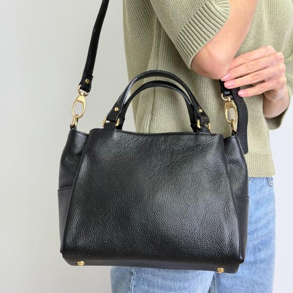 Сумка жіноча шкіряна чорна FM1564C