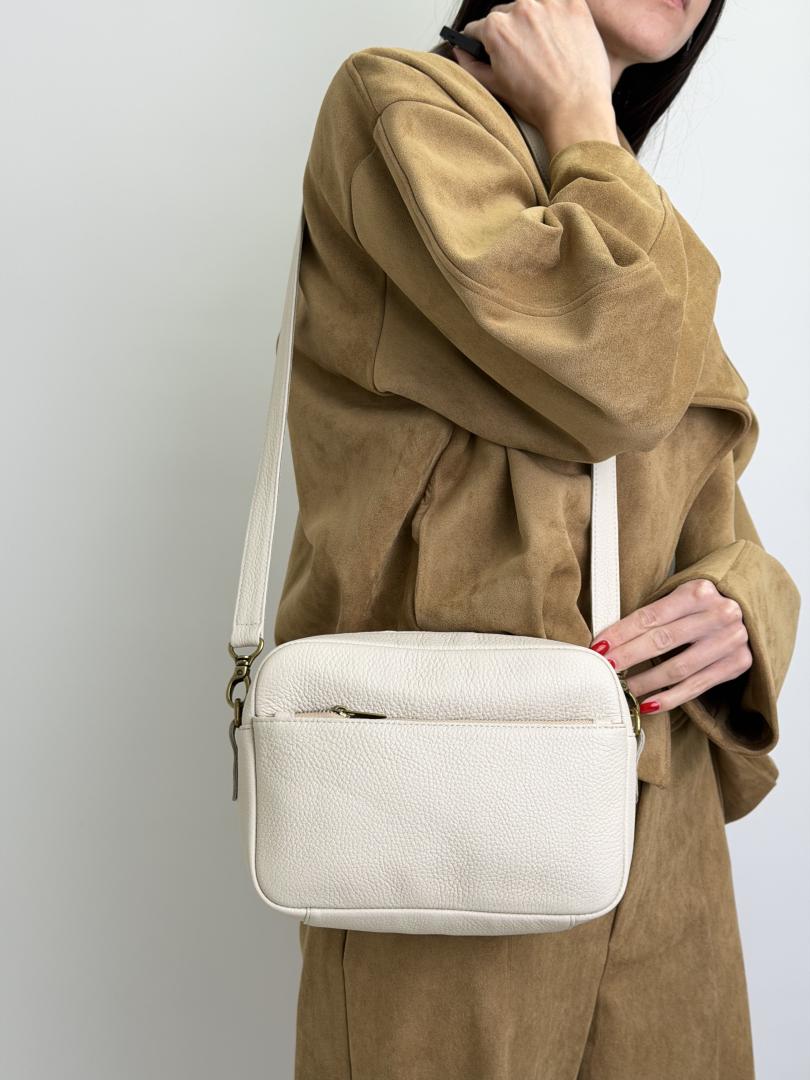 Сумка женская кожаная молочная FM1794B