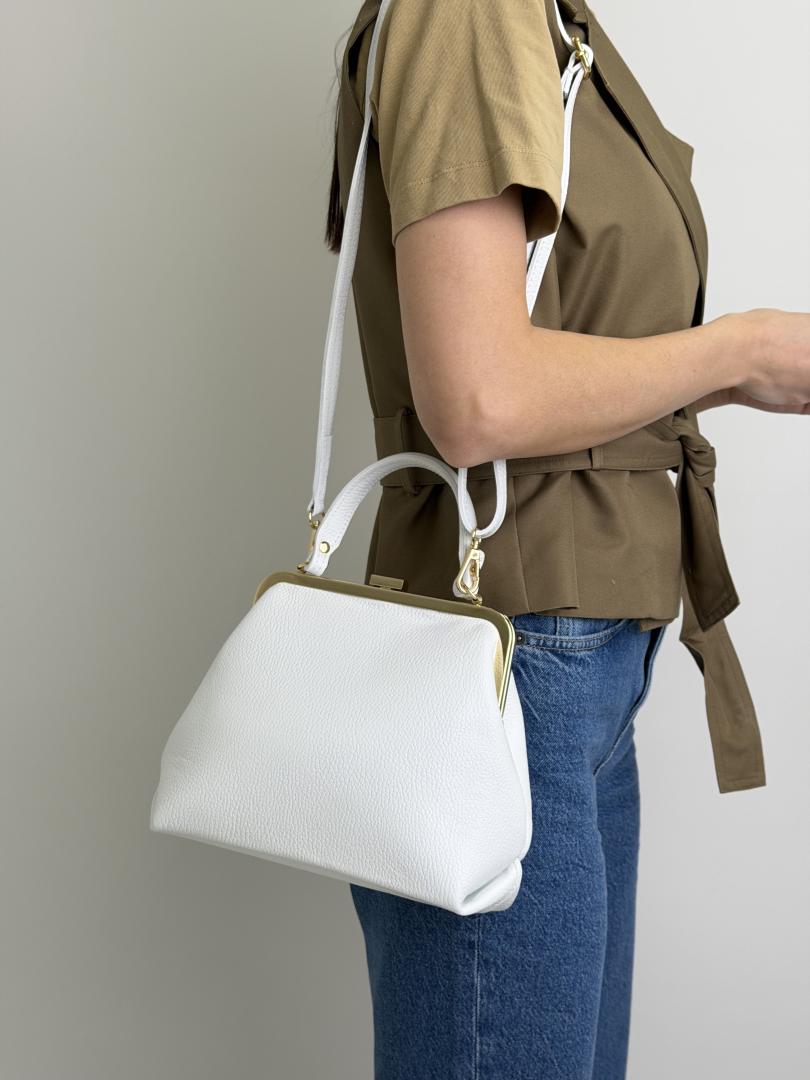 Сумка женская кожаная белая FM1742K