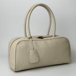 Сумка жіноча шкіряна молочна FM1774F